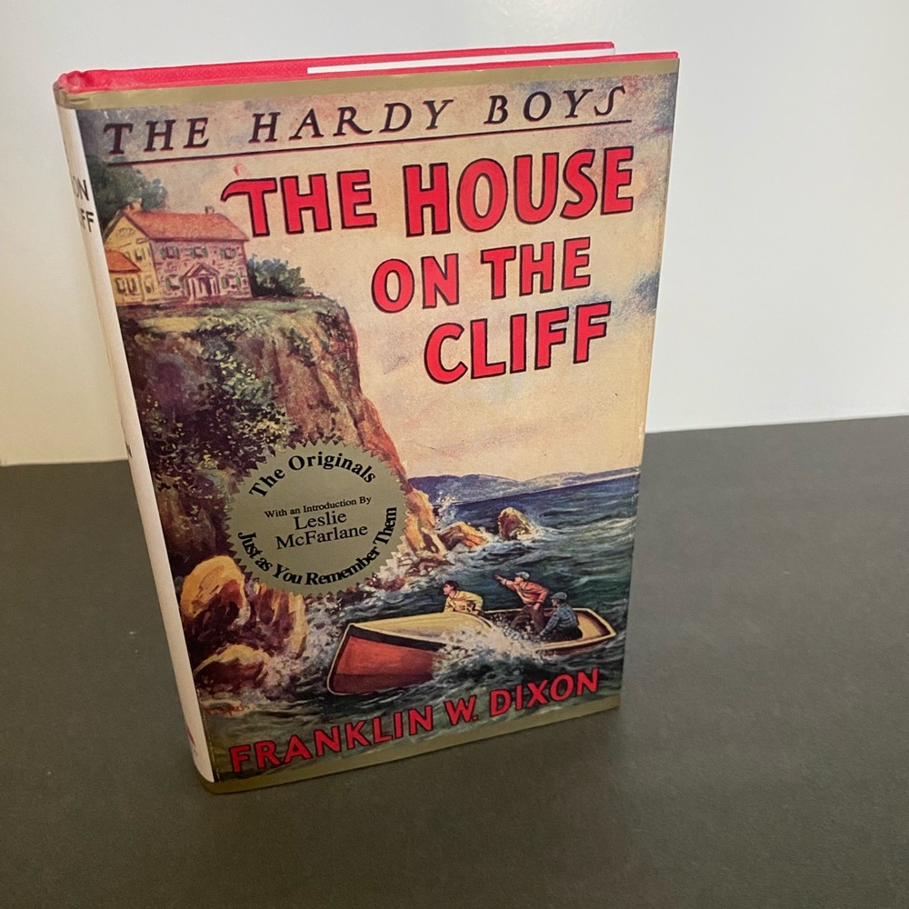 The Hardy Boys The House On The Cliff Franklin W. Dixon hardcover mystery novel